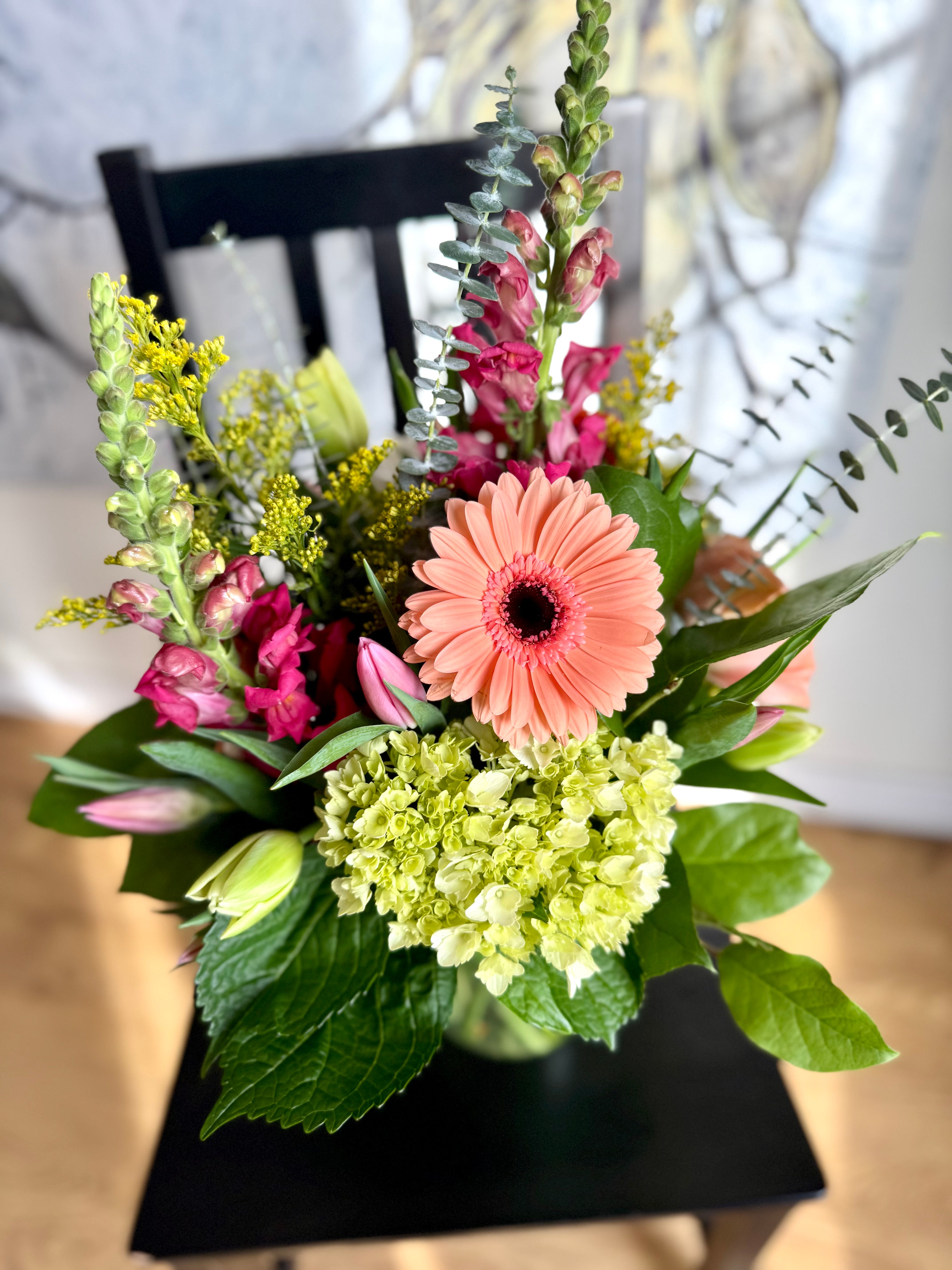 Medium Vase Arrangement