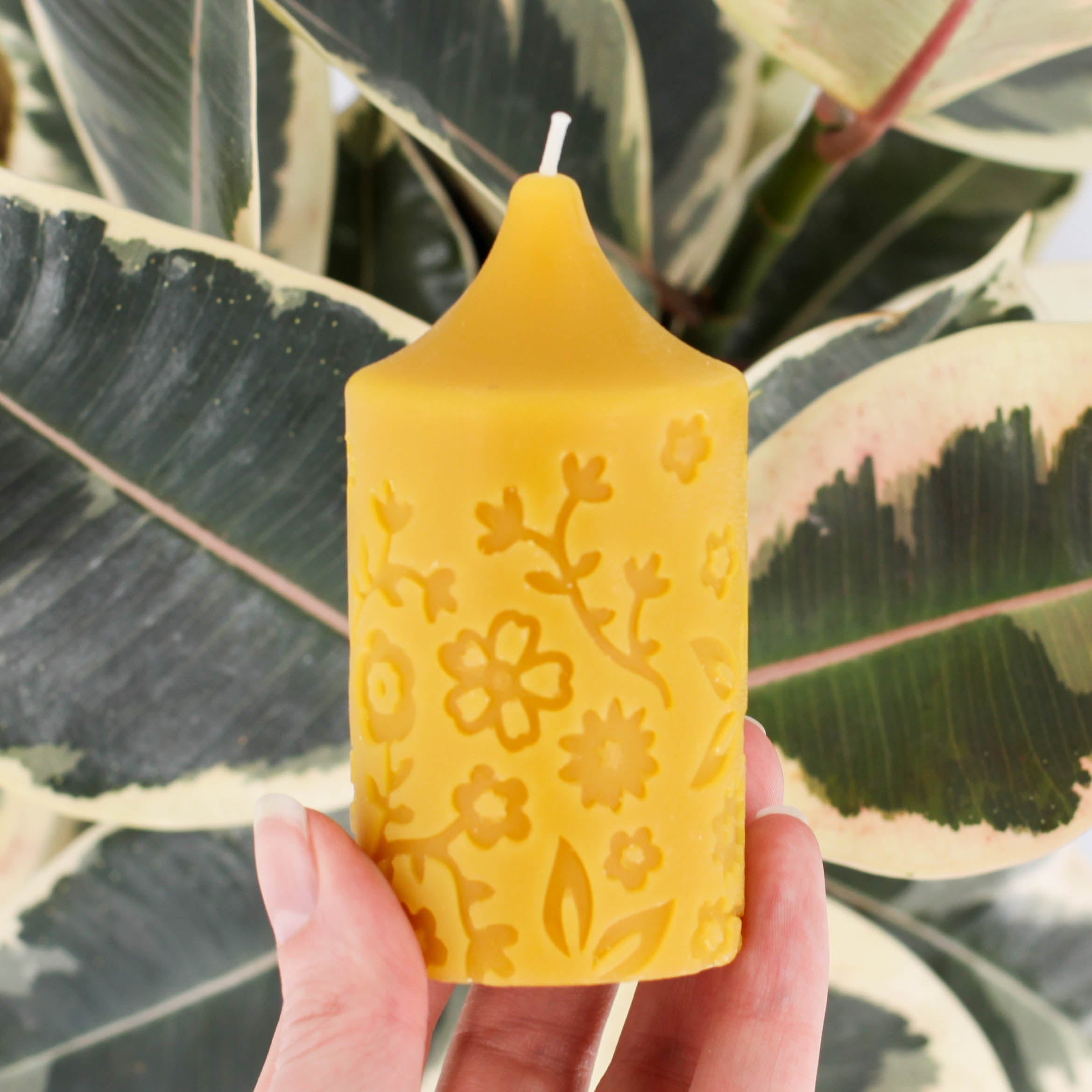 Natural Beeswax Flower Pillar Candle